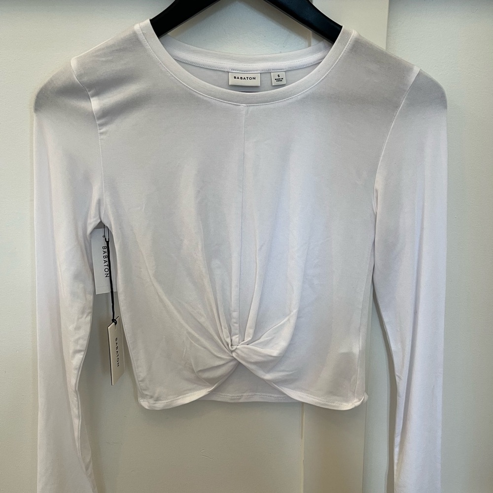 Aritzia Babylon Women's White Cropped Long Sleeve Top